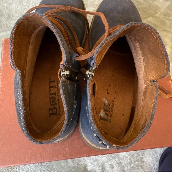 Born Navy Blue Suede Booties Size 8 - Picture 10 of 12